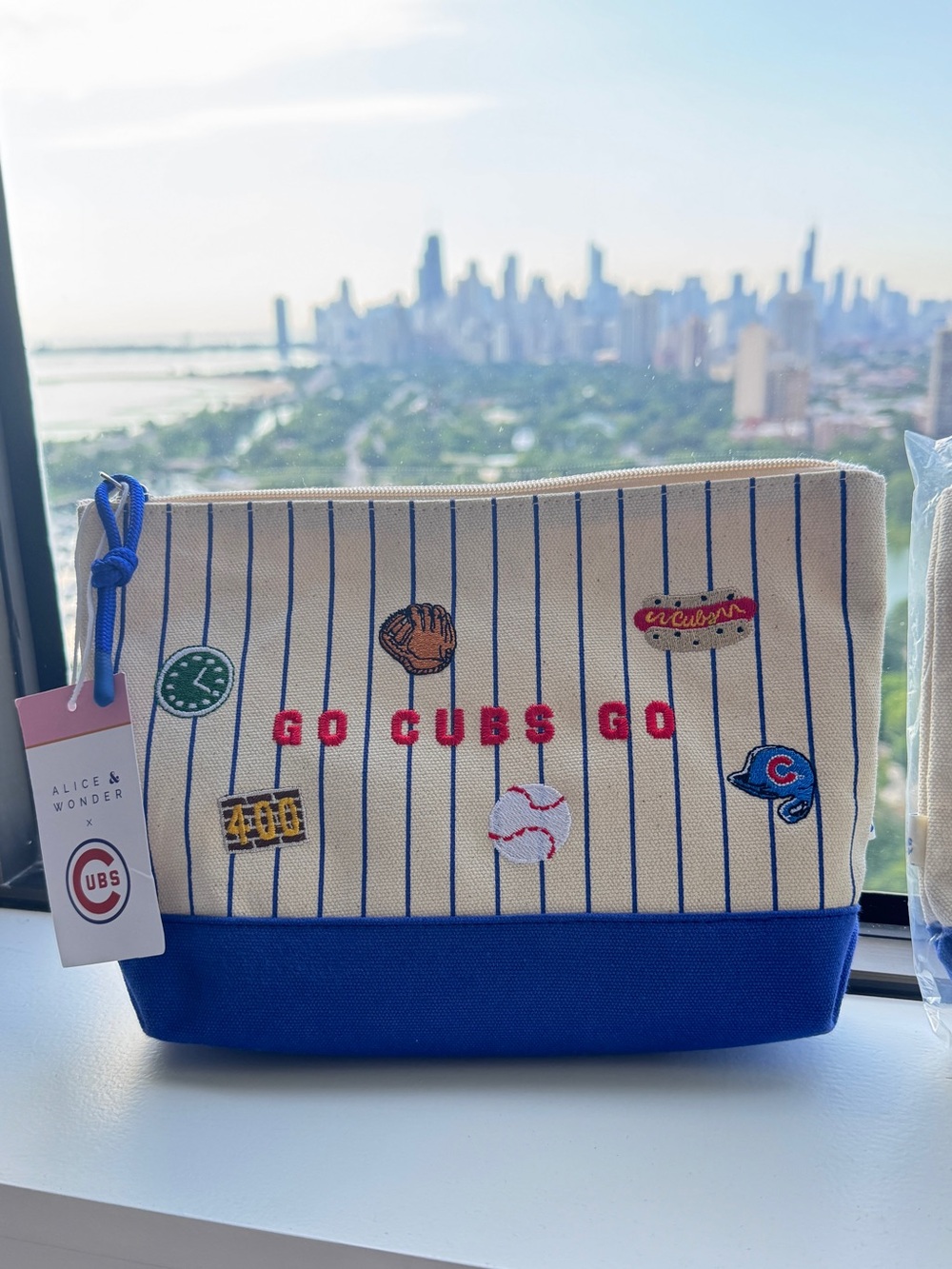 Limited edition Alice & Wonder Chicago Cubs 'Go Cubs Go' Blue & Cream Zip Pouch